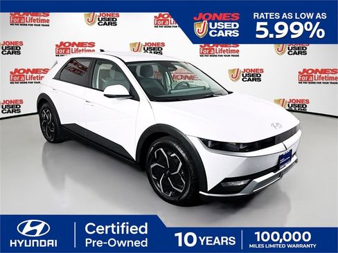 Certified 2024 Hyundai Ioniq 5 SE image 1