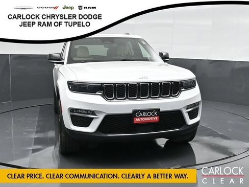 Used 2023 Jeep Grand Cherokee Limited AWD/4WD image 7