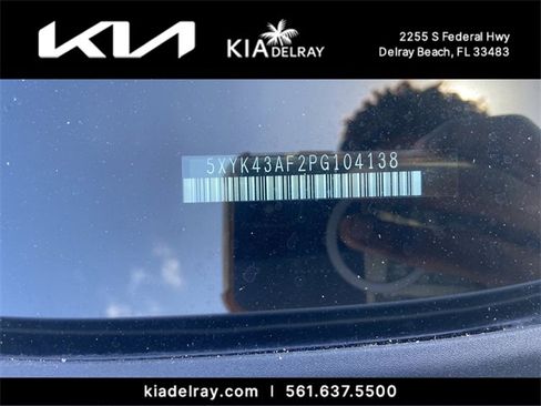 Used 2023 Kia Sportage SX image 5