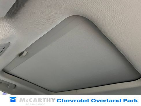 Used 2021 GMC Acadia SLT w/ Technology Package FWD image 26