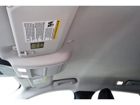 Used 2025 Ford Escape Active w/ Tech Pack #1 FWD image 29