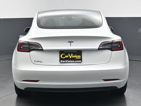 Used 2023 Tesla Model 3 Standard Range RWD image 4