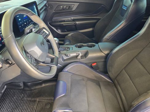 Used 2025 Ford Mustang Dark Horse RWD image 9