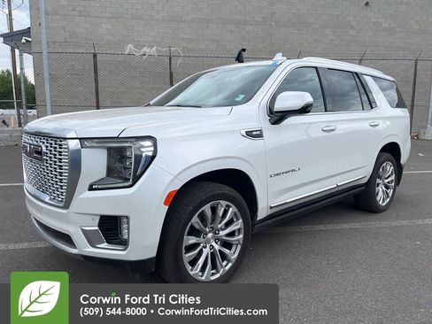 Used 2024 GMC Yukon Denali w/ Max Trailering Package AWD/4WD image 3