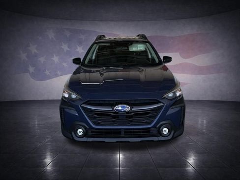 Used 2025 Subaru Outback Premium AWD/4WD image 8