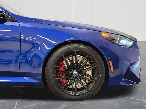 Used 2025 BMW M5 Base w/ Carbon Package image 11