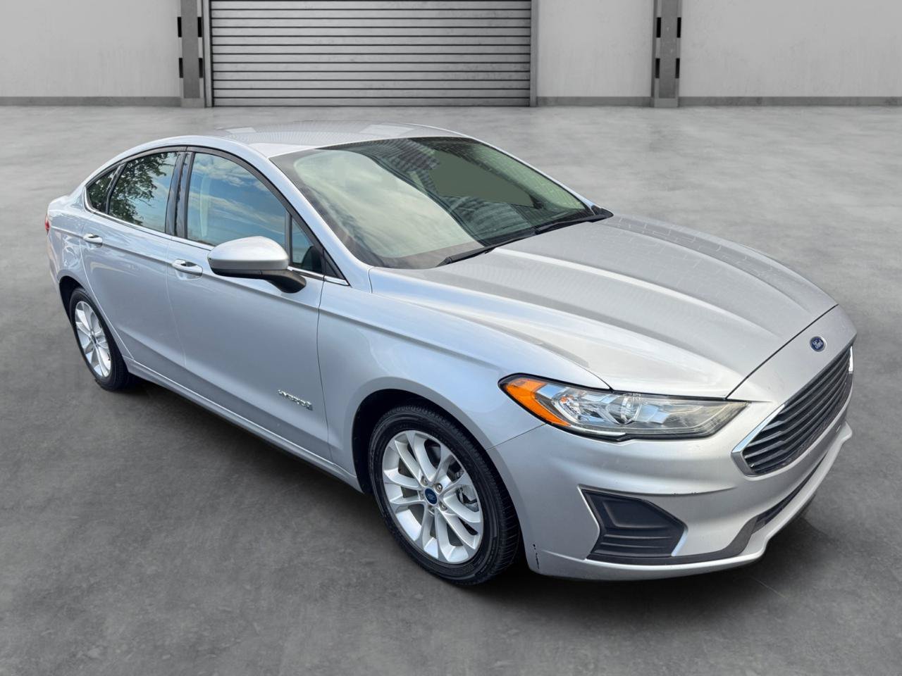 Used 2019 Ford Fusion SE FWD image 29
