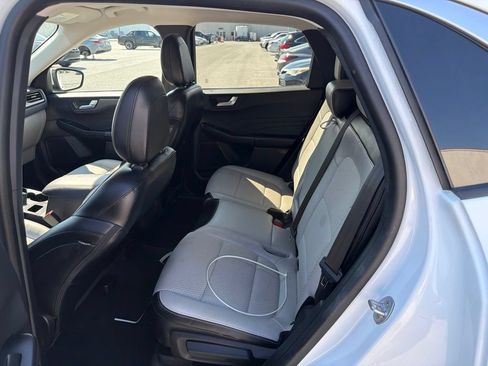 Used 2023 Ford Escape SE FWD image 10