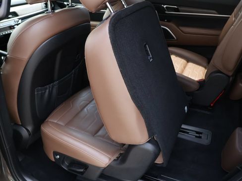 Certified 2022 Kia Telluride SX w/ SX Prestige Package AWD/4WD image 19