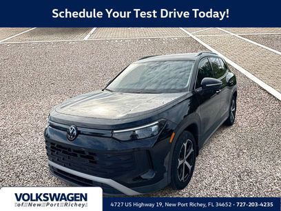 Used 2025 Volkswagen Tiguan SE