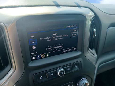 Used 2024 Chevrolet Silverado 1500 Custom w/ Rally Edition AWD/4WD image 10