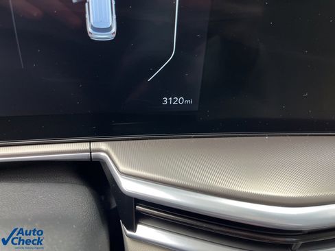 Used 2025 Kia Sorento SX image 11