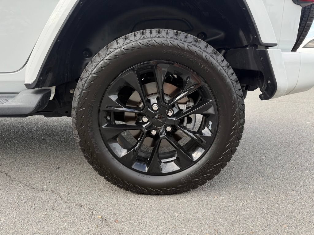 Used 2021 Jeep Wrangler Unlimited Sahara AWD/4WD image 32