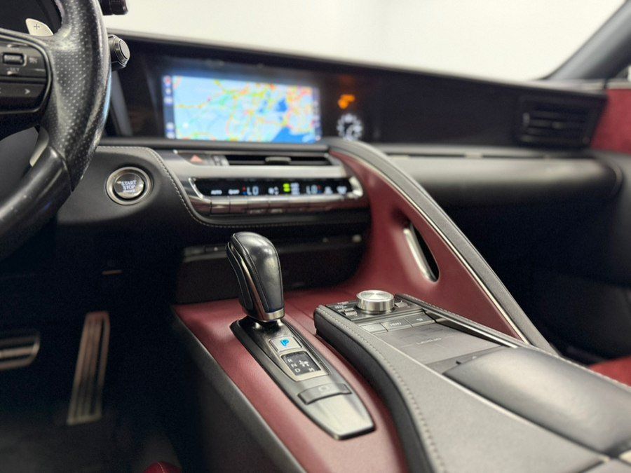 Used 2018 Lexus LC 500 Coupe w/ Sport Package RWD image 60