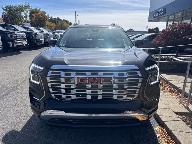 New 2027 GMC Terrain Denali w/ LPO, Black Badging Package AWD/4WD image 2
