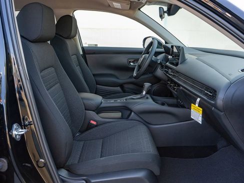 New 2027 Honda HR-V LX image 15