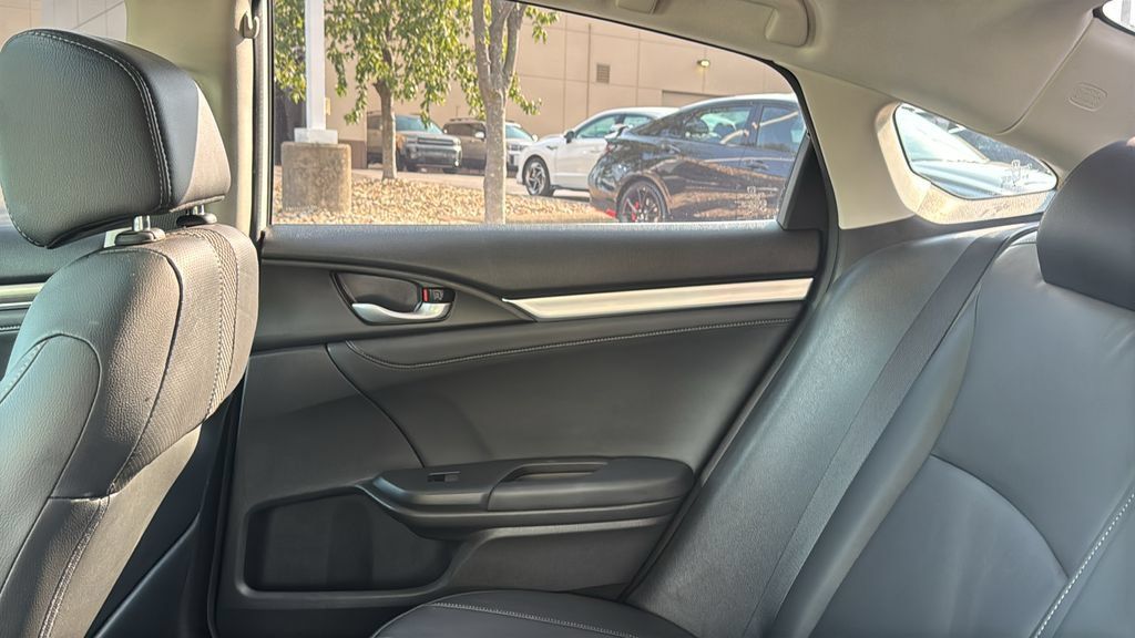Certified 2020 Honda Civic Touring image 29
