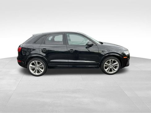 Used 2018 Audi Q3 2.0T Premium w/ Convenience Package AWD/4WD image 7
