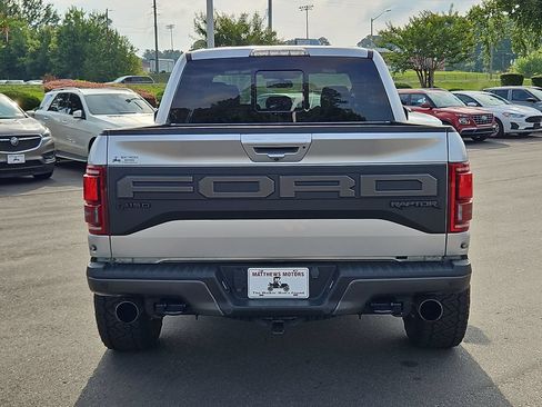 Used 2019 Ford F150 Raptor w/ Equipment Group 802A Luxury AWD/4WD image 6