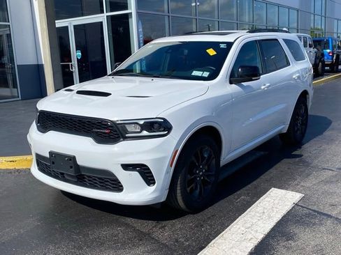 Used 2025 Dodge Durango GT AWD/4WD image 4