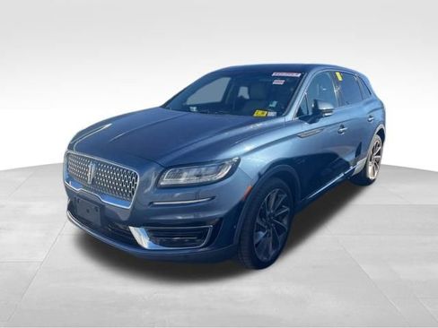 Used 2019 Lincoln Nautilus Reserve w/ Drivers Assistance Package image 3
