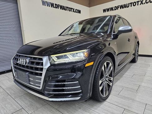 Used 2018 Audi SQ5 Premium Plus w/ S Sport Package image 2