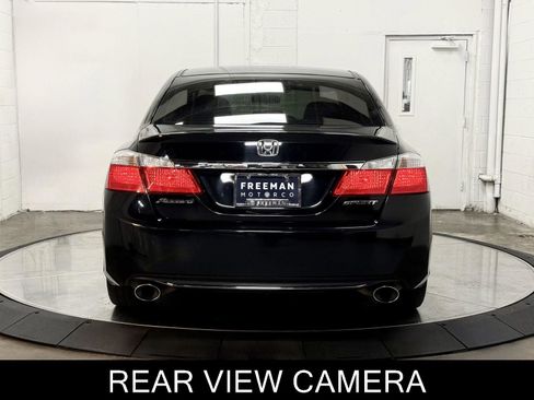 Used 2014 Honda Accord Sport image 8