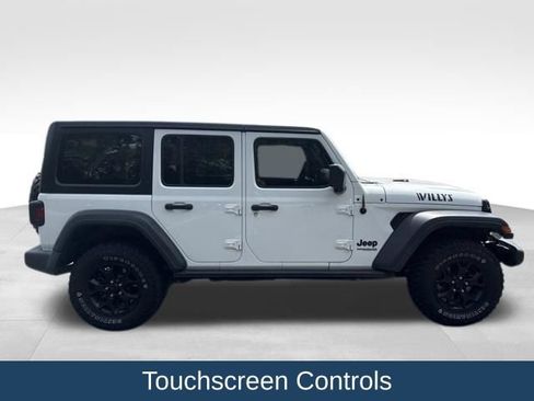 Used 2021 Jeep Wrangler Unlimited Sport AWD/4WD image 7