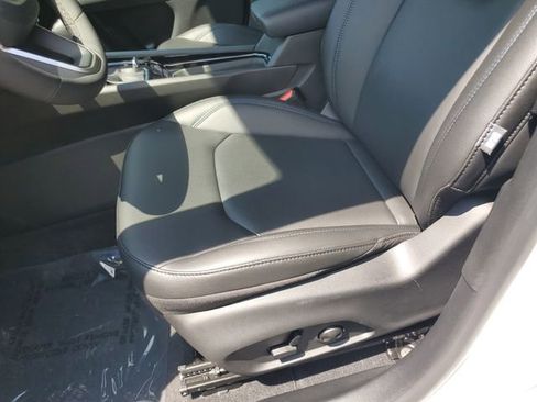 New 2025 Jeep Compass Limited w/ Sun & Sound Group image 21