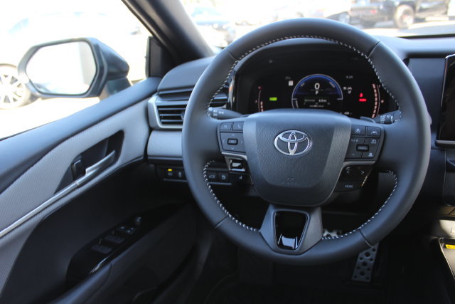 Certified 2026 Toyota Camry SE w/ Convenience Package FWD image 34