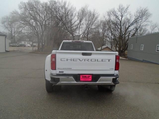 Used 2022 Chevrolet Silverado 3500 LTZ w/ LTZ Convenience Package AWD/4WD image 23