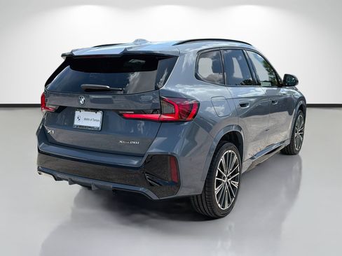 New 2026 BMW X1 xDrive28i w/ Technology Package AWD/4WD image 3