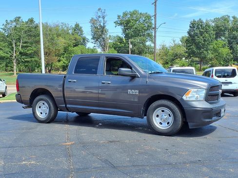 Used 2017 RAM 1500 Tradesman w/ Popular Equipment Group RWD image 9