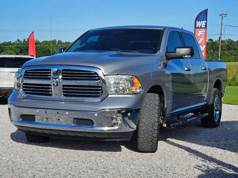 Used 2019 RAM 1500 Big Horn AWD/4WD image 4