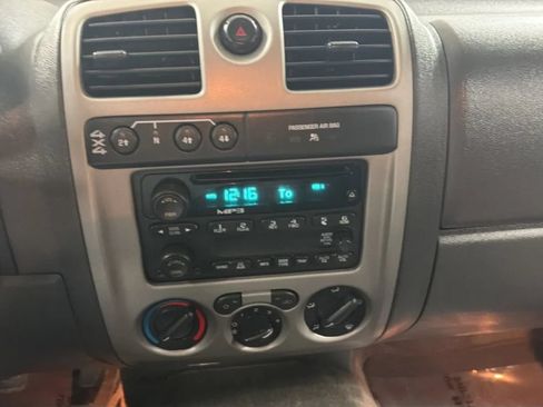 Used 2006 GMC Canyon SLE AWD/4WD image 14