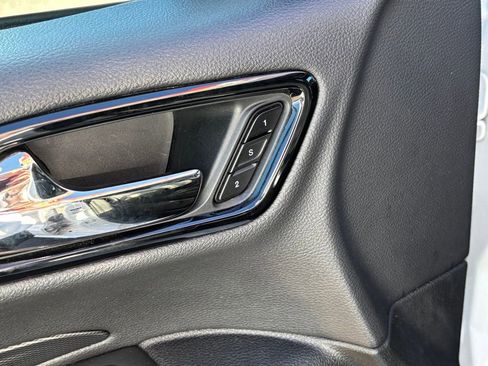 Used 2024 Dodge Durango GT image 13