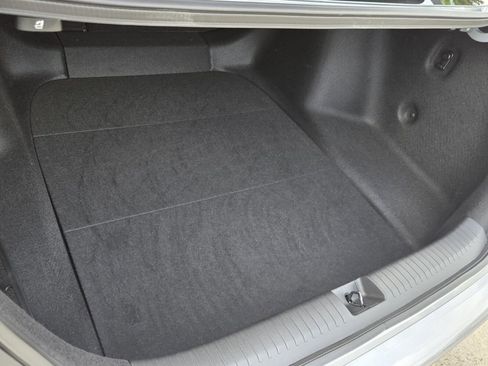 Certified 2025 Honda Accord SE image 11