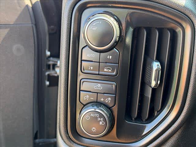Used 2023 Chevrolet Silverado 1500 Custom AWD/4WD image 20