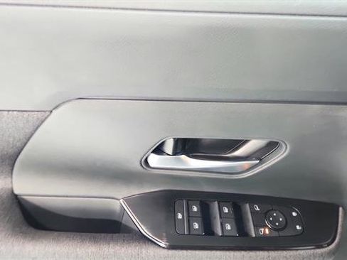 Certified 2026 Nissan Kicks SV FWD image 17