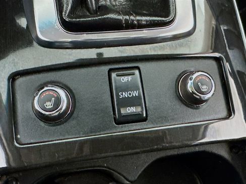 Used 2012 INFINITI FX35 AWD w/ Premium Pkg image 13