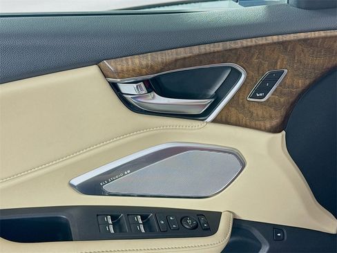 Used 2019 Acura RDX FWD w/ Advance Package image 19