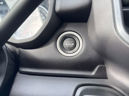 Used 2023 RAM 2500 Big Horn w/ Level 1 Equipment Group image 20