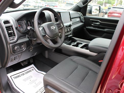 Certified 2025 RAM 1500 Lone Star AWD/4WD image 17