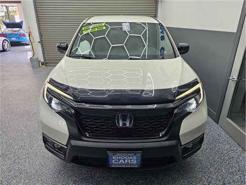 Used 2019 Honda Passport Sport image 8