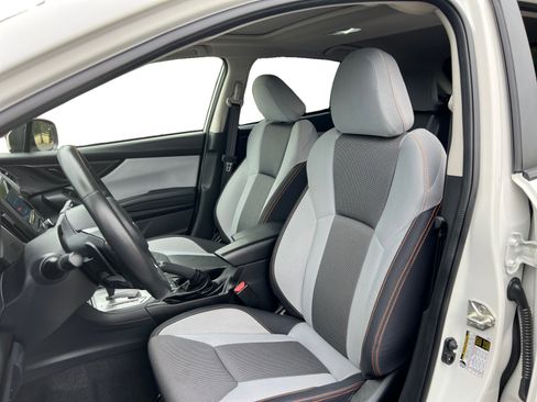 Used 2023 Subaru Crosstrek 2.0i Premium w/ Popular Package #3 image 10