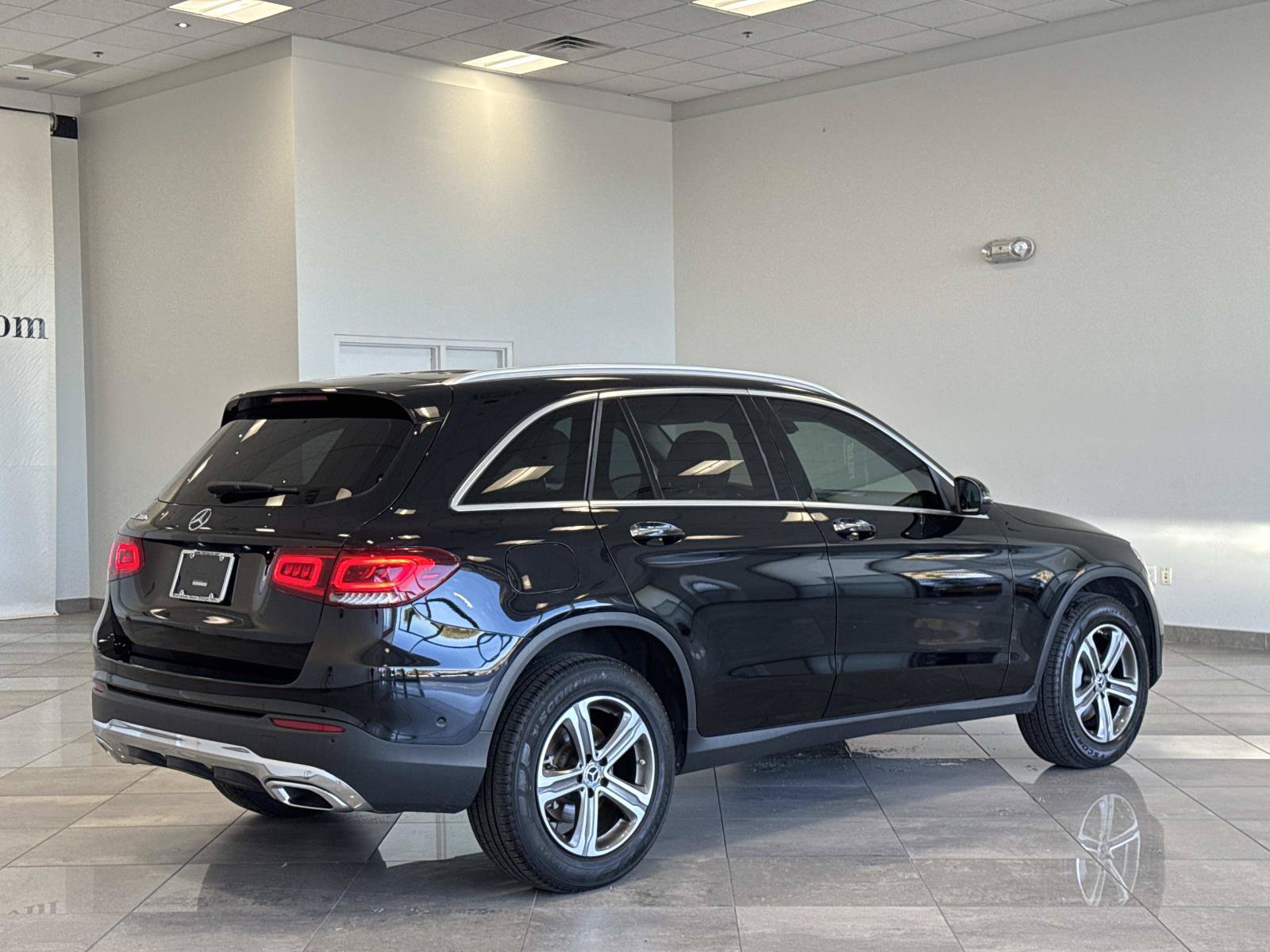 Certified 2022 Mercedes-Benz GLC 300 image 24