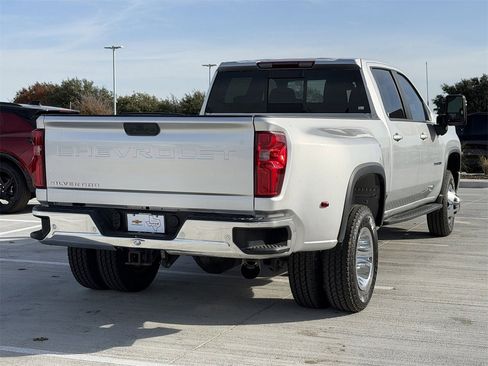 Used 2022 Chevrolet Silverado 3500 LT w/ All Star Edition image 4