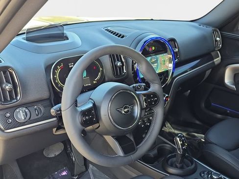Used 2024 MINI Cooper Countryman S FWD image 31