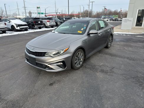 Used 2019 Kia Optima EX w/ EX Premium Package image 3