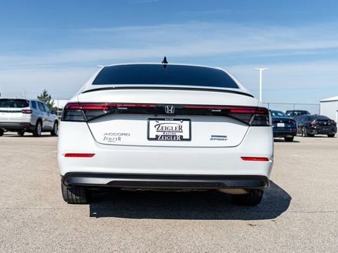 Used 2023 Honda Accord Sport image 5